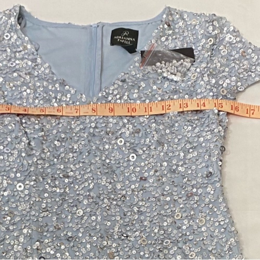 NWT Adrianna Papell Silver/ gray V-Neck Mini Dress Size 4. - Picture 5 of 12